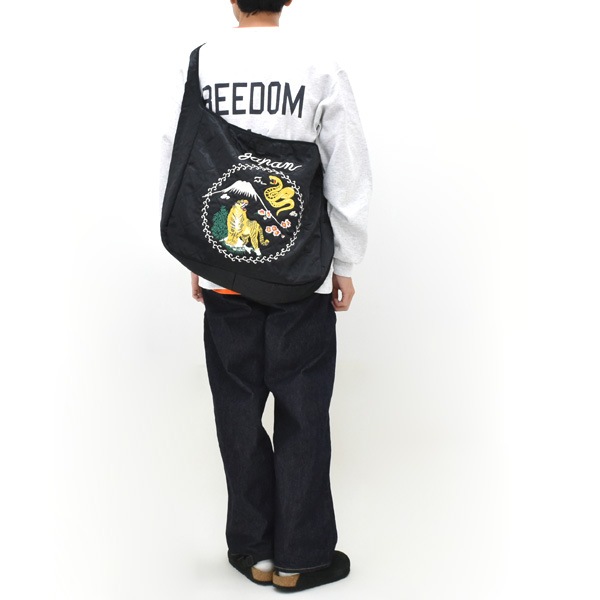 BLUE BLUE JAPAN �֥롼�֥롼����ѥ� �ȥ�˥ե� ����ƥ��󥰥᡼��Хå� J7179 1016664������̵����