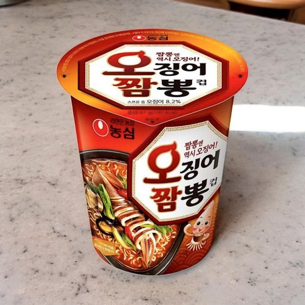 [農心]イカちゃんぽん カップラーメン85g/カップラーメン 韓国ラーメン