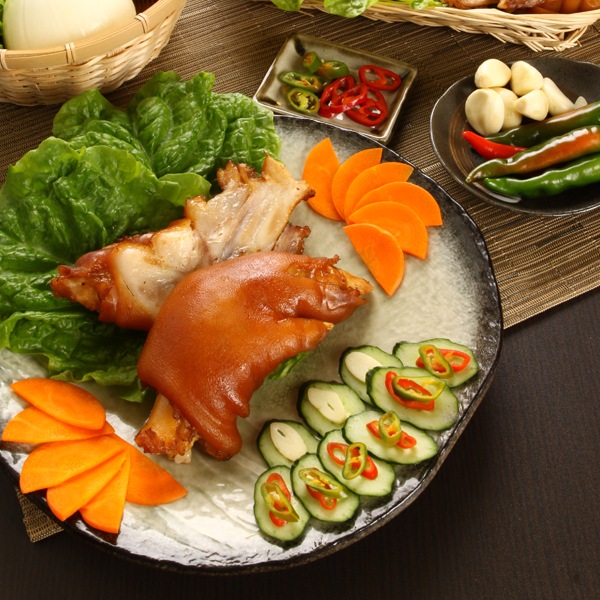 [冷]東大門豚足300ｇ(味付)/韓国食品 韓国食材 加工食品