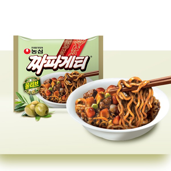 【価格見直し】[農心] チャパゲティ 140g / セール 袋ラーメン 韓国らーめん ジャージャー麺