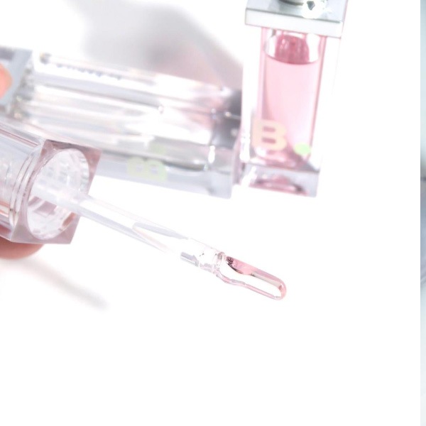 [BANILA CO] ボリュームリッププランパー 3.8g / ぷるツヤ ふっくら