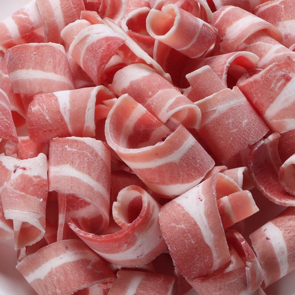 [凍] 牛外バラ 薄切り 丸形 2mm 500g / さっと焼ける 旨みたっぷり