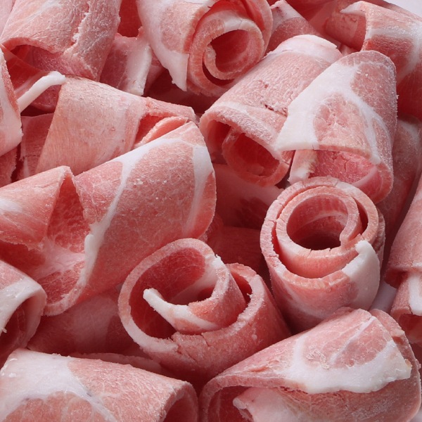 [凍] 豚肩ロース 薄切り 丸形 2mm 約500g / 薄切り ロール 旨み極上 ジューシー しゃぶしゃぶ 焼肉用