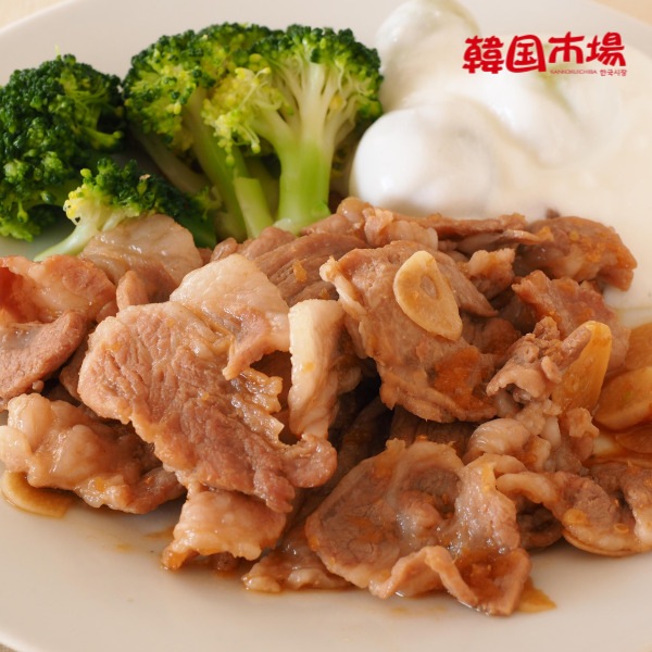 [凍] 豚肩ロース 薄切り 丸形 2mm 約500g / 薄切り ロール 旨み極上 ジューシー しゃぶしゃぶ 焼肉用