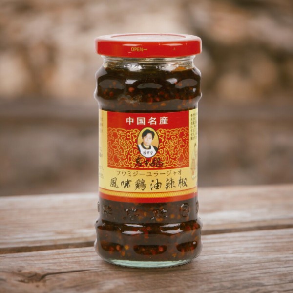 風味鶏油辣椒280g