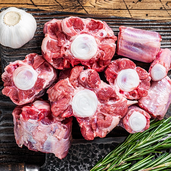 [凍]牛テール 1kg（約4.5cmカット）/ コムタン テールスープ用 