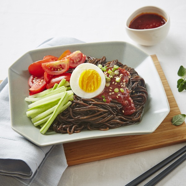 韓国混ぜ麺 マックッス 2人前 405g/韓国食材 韓国料理 韓国食品 韓国麺