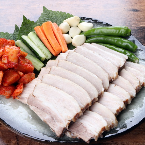 [冷]ポッサムスユク(ゆで豚肉)スライス 300g/韓国食品　