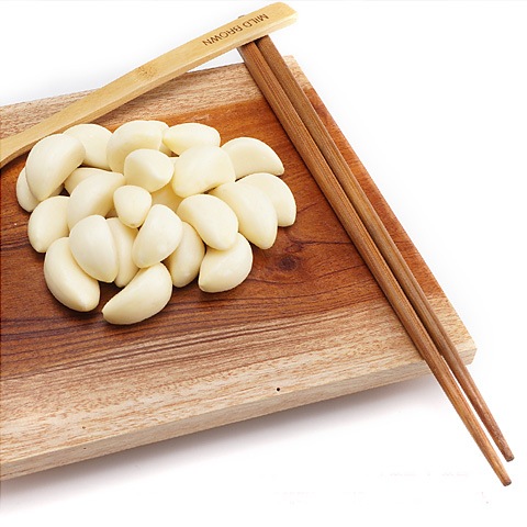 [冷]むきニンニク500g/中国産 ニンニク 生ニンニク 皮むきニンニク 韓国料理