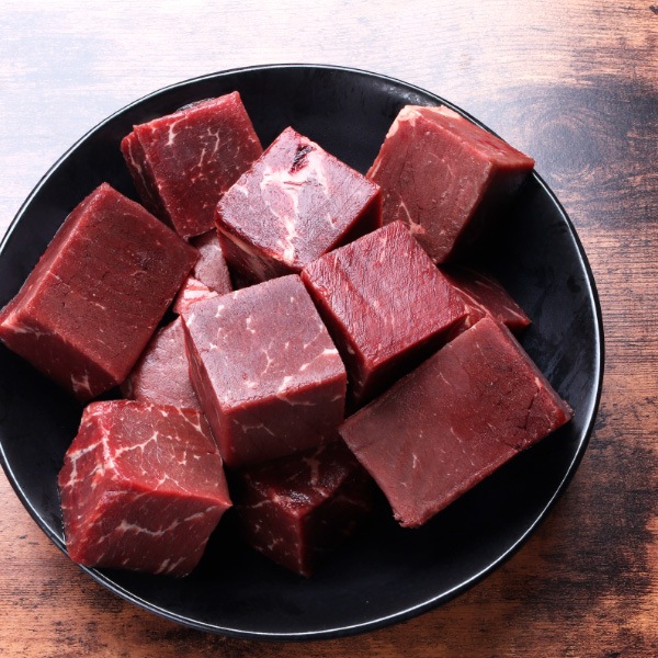 [凍]牛トップサイド カット 1kg / 牛うちもも カブリ無 柔らか赤身 脂控えめ