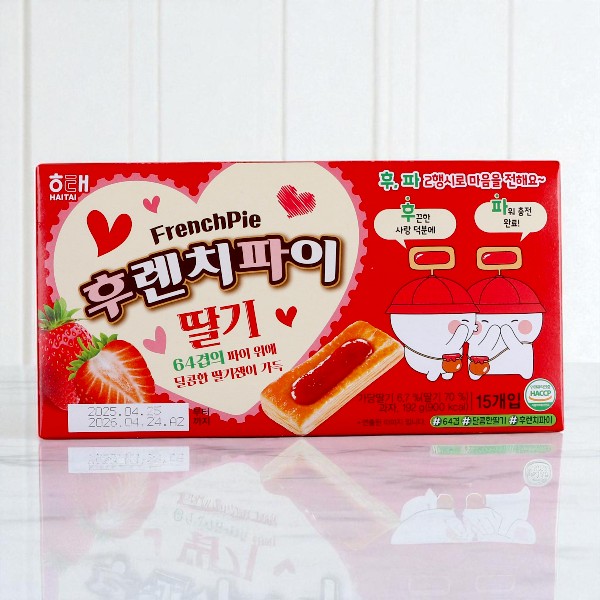 [ヘテ]フレンチパイ（イチゴ味）/スナック お菓子 韓国食材 韓国お菓子 韓国食品 韓国市場