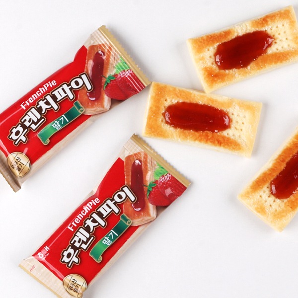 [ヘテ]フレンチパイ（イチゴ味）/スナック お菓子 韓国食材 韓国お菓子 韓国食品 韓国市場
