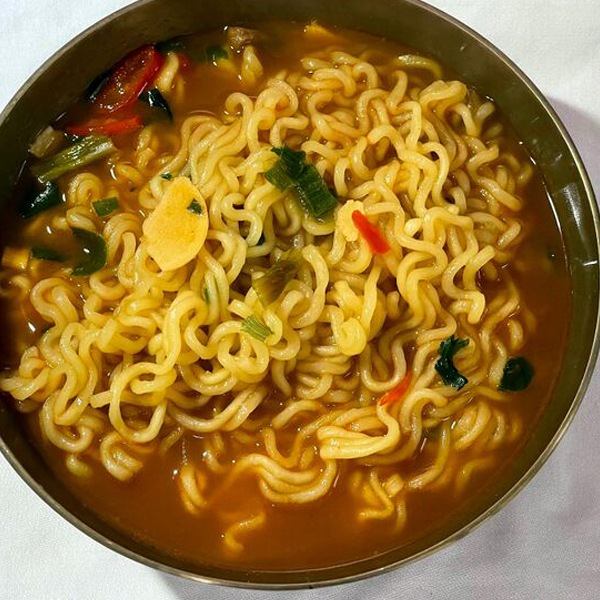 [農心]ムパマ湯麺 122g/ 袋ラーメン 韓国らーめん