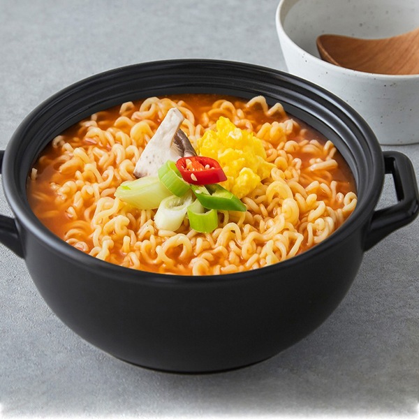 [農心]辛ラーメン ブラック130g/BLACK 辛ラーメン/