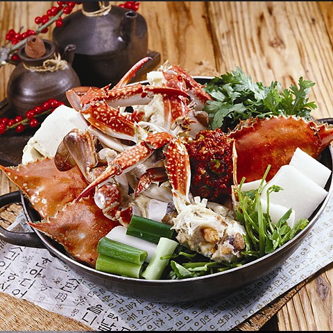 [凍]冷凍切りガニ約1kｇ/海産物