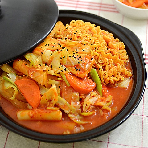 [オトゥギ] ラーメンサリ (麺のみ) 110g / 韓国ラーメン　韓国食品　韓国食材