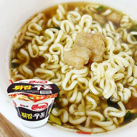 [農心]天ぷらうどんカップ111g/カップラーメン 韓国らーめん 韓国ラーメン