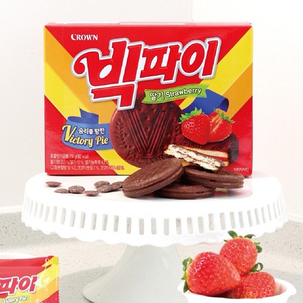 [CROWN] ビックパイ イチゴ味 216g / 