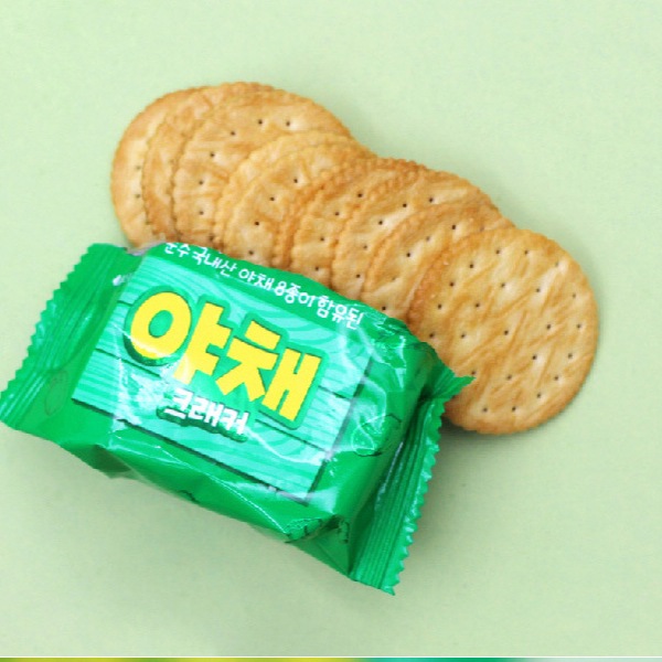[ロッテ]野菜クラッカー83g / 韓国お菓子 韓国食品 おやつ