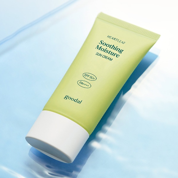 [goodal] ドクダミカーミングモイスチャー日焼け止め 50ml  /SPF50+ / PA++++ /  日焼け止め UVケア 潤い 水分 韓国コスメ