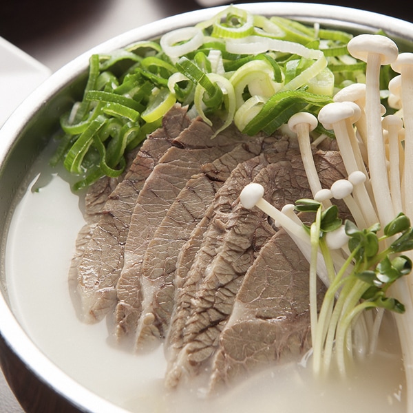 [凍]業務用 アメリカ産 皮むき 牛タン ブロック 約4kg【量り売り】※クレジットカード・銀行振込支払い不可※