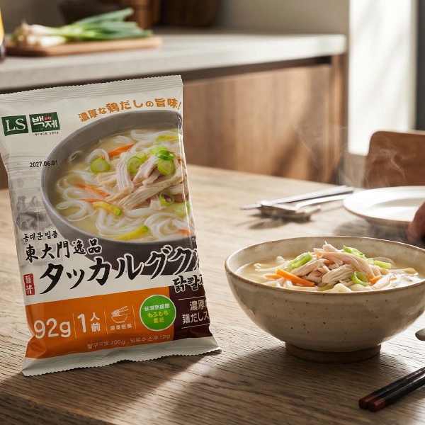 [白斎] タックカルグクス 192g・1人前 / 韓国伝統 鶏だしカルグクス もちもち手打ち風麺
