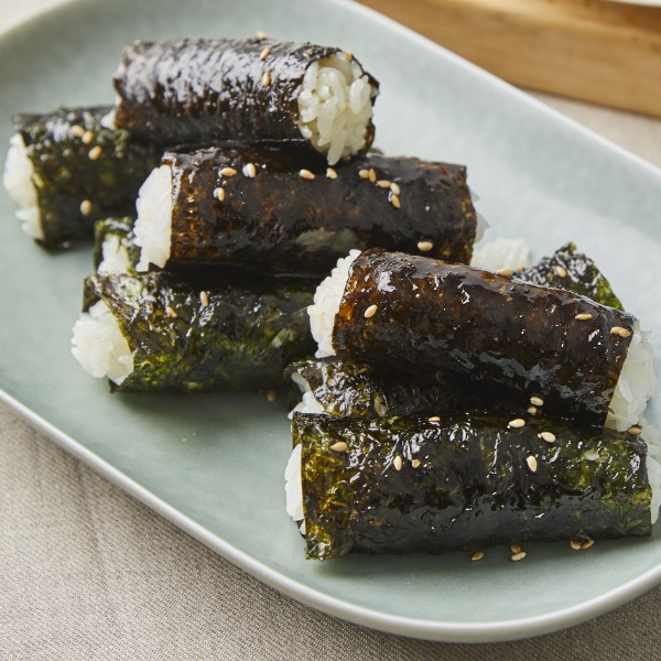 【特価セール】[大川] オリーブ油 弁当用海苔 (8切×8枚×3袋) / 【賞味期限：26.11.26】ギフト 韓国のり 韓国海苔 韓国料理 韓国食材 韓国食品