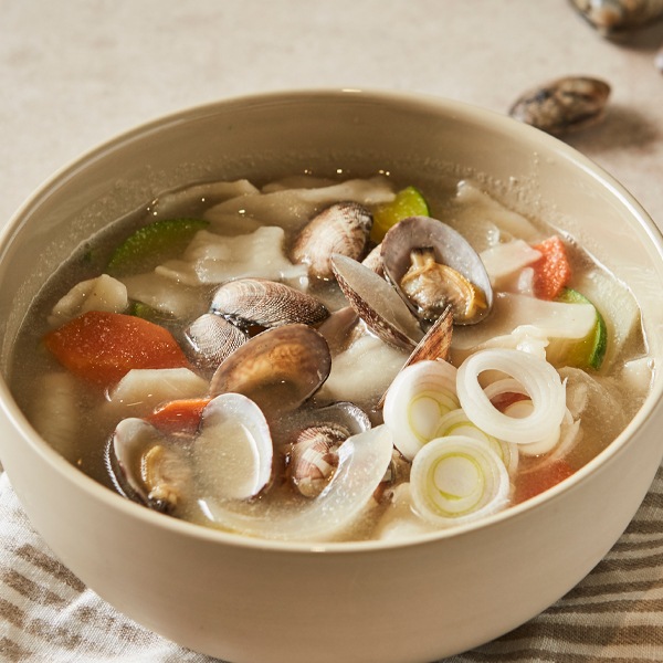 [凍] assi じゃがいも すいとん / スープ付 453g スゼビ 餅