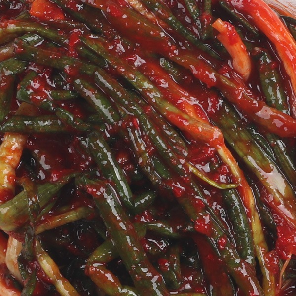 [冷] 韓国市場 ネギ キムチ 500g / シャキ旨 ネギ好き必見