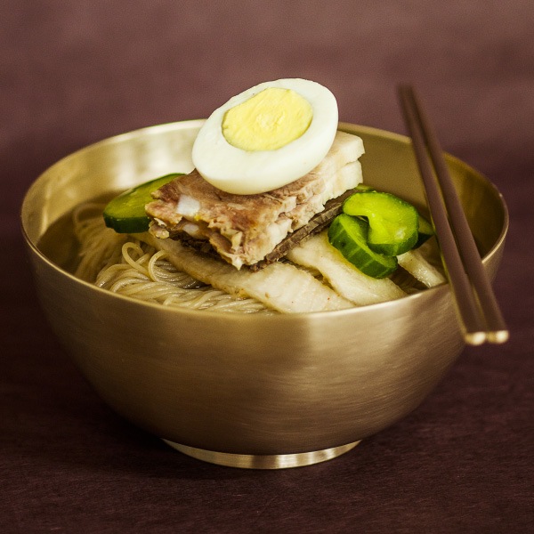 [ハウチョン]宮廷冷麺のスープ 280ml / スープのみ 韓国冷麺　韓国食品　韓国スープ