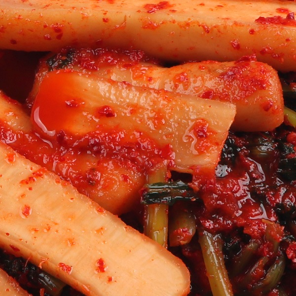 [冷] 韓国市場 チョンガッキムチ 500g / チョンガキムチ