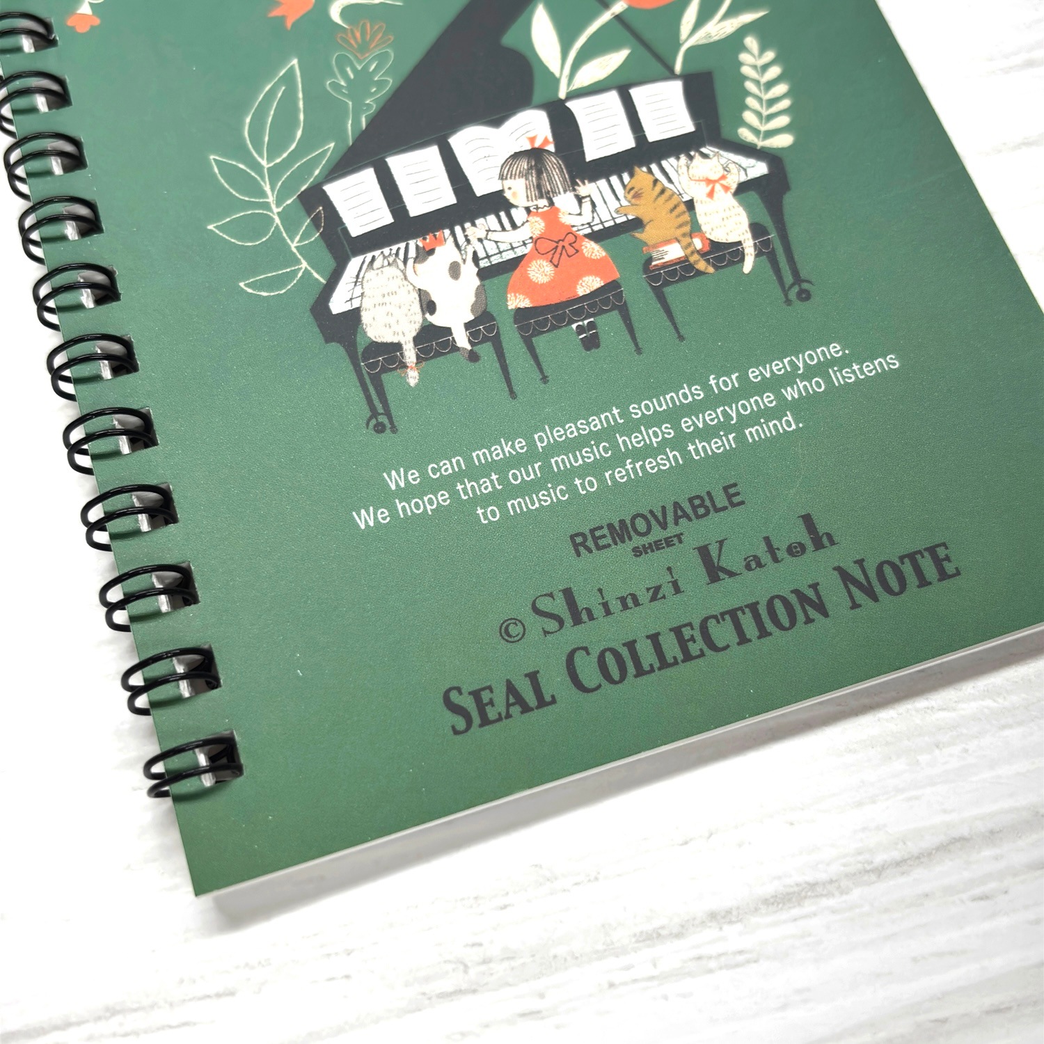 シール帳　happy tone