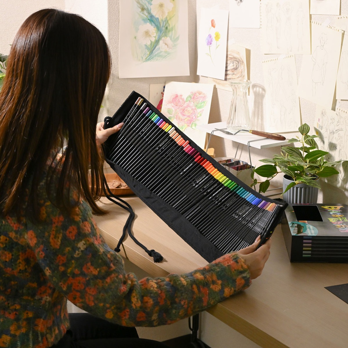 ファーバーカステル ブラックエディション 72色ペンシルロール (116418