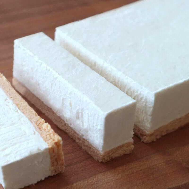 ［箱売］国産柚子果汁のレアチーズケーキ 48セット（約200g入×24セット×2）〈冷凍〉