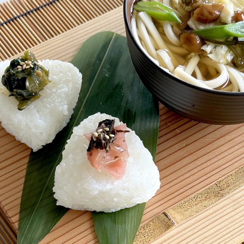 割干大根と茎わかめのしば漬 固形約800g/1kg入×16袋｜飲食業務用仕入れ