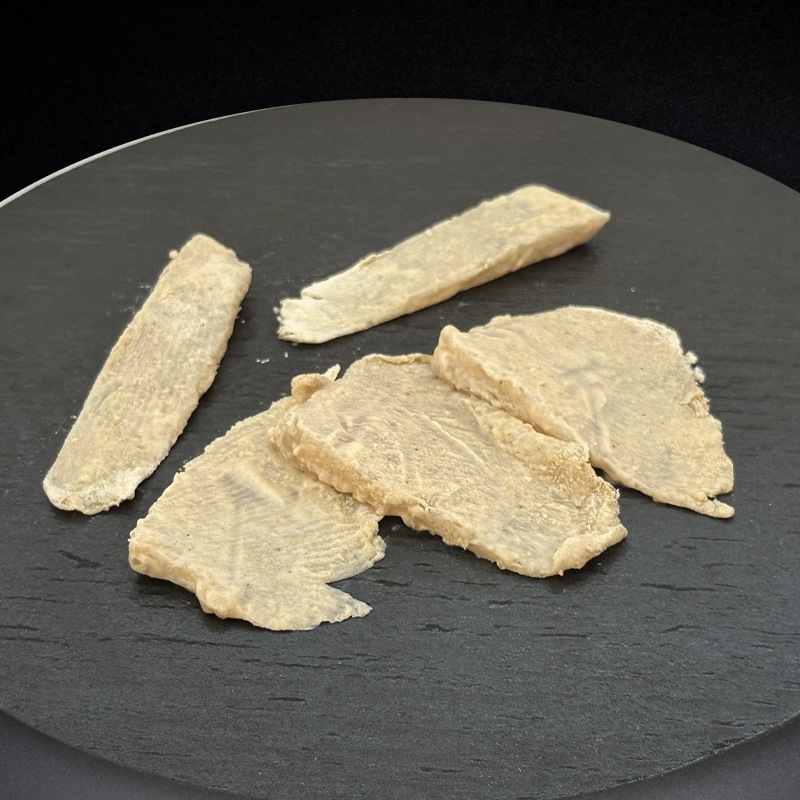 ［箱売］エイヒレ唐揚げ 約450個（1kg・約45個入×10セット）〈冷凍〉