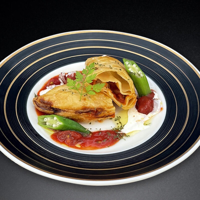 ［箱売］海老とトマトのパイ包み 144個［約78g/個］（6個入×12セット×2）〈冷凍〉