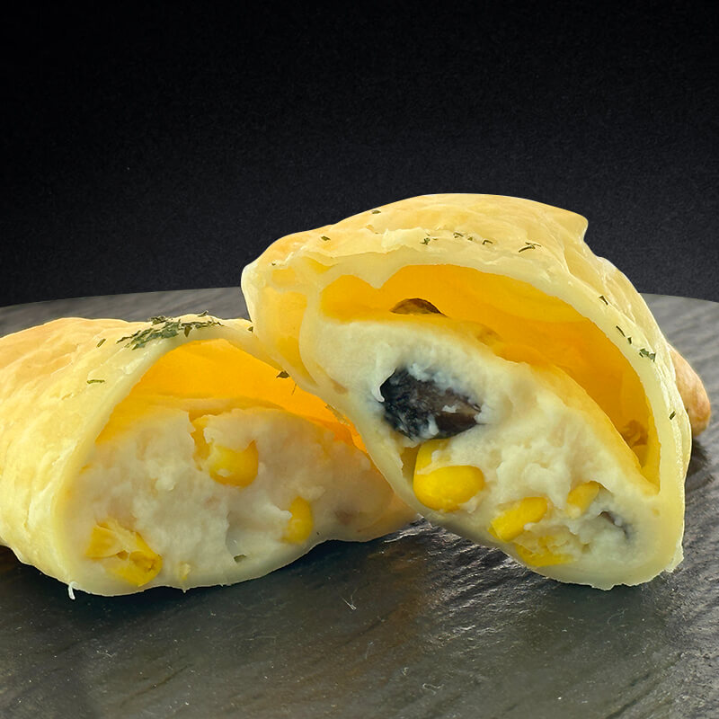 ［箱売］道産コーンとしめじのパイ包み 192個［約75g/個］（8個入×12セット×2）〈冷凍〉