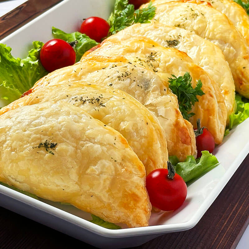 ［箱売］道産コーンとしめじのパイ包み 192個［約75g/個］（8個入×12セット×2）〈冷凍〉