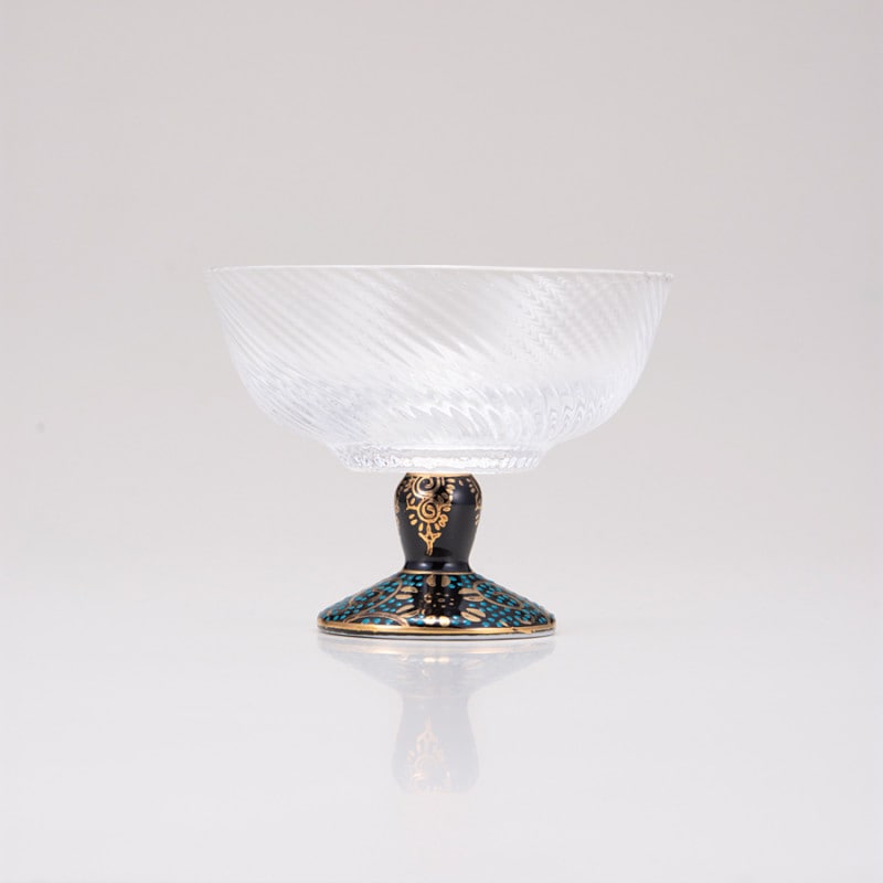 九谷焼 冷酒グラス （格子） 青粒鉄仙 日本製 容量70ml 九谷和グラス 江戸硝子 九谷焼 冷酒グラス（格子）こま ブルー RGK103-B [九谷和