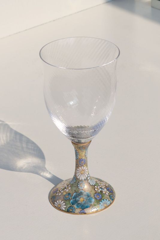 ワイングラス大（斜）令和金花詰そらいろ