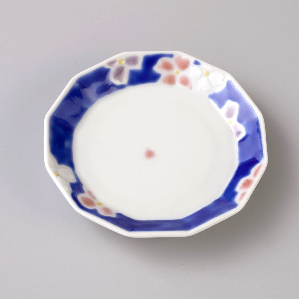 3号角皿　華文ブルー