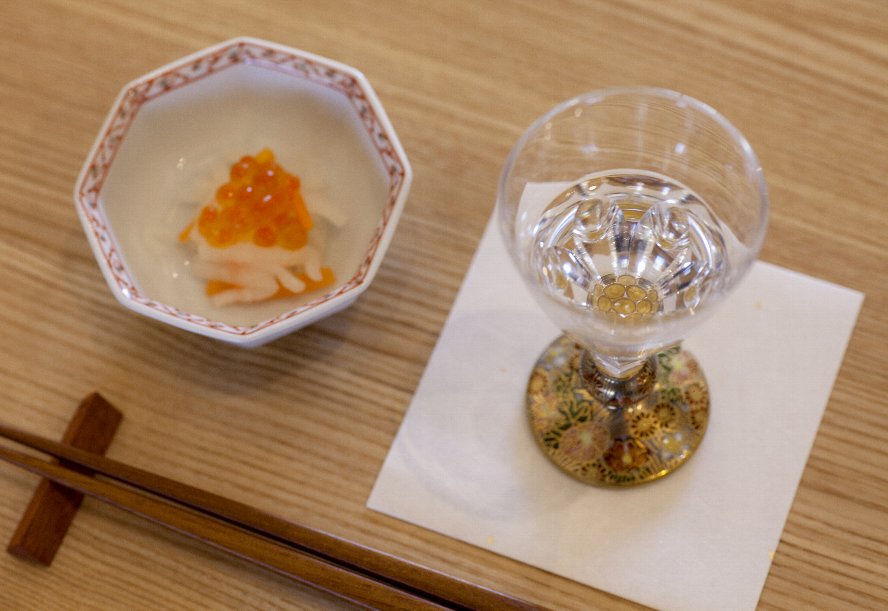 万華鏡冷酒グラス（六面切子）　本金花詰