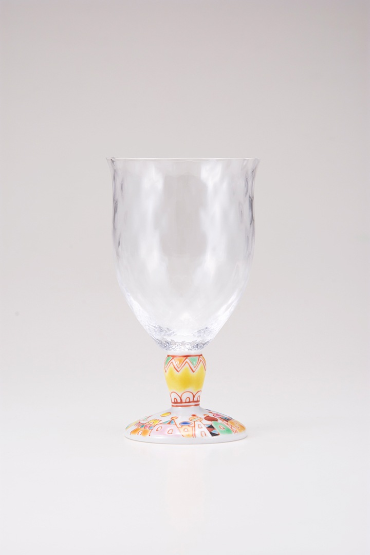 フリーグラス大(格子)街の広場