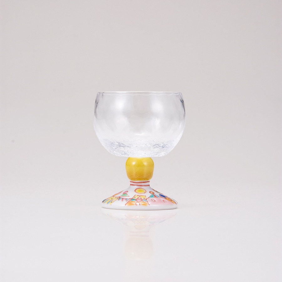 馬上グラス(格子)街の広場