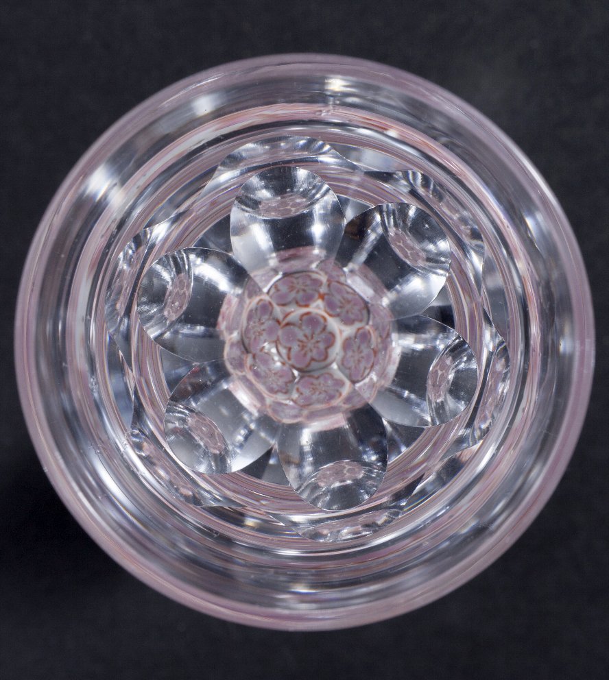万華鏡冷酒グラス（六面切子）　金彩梅詰