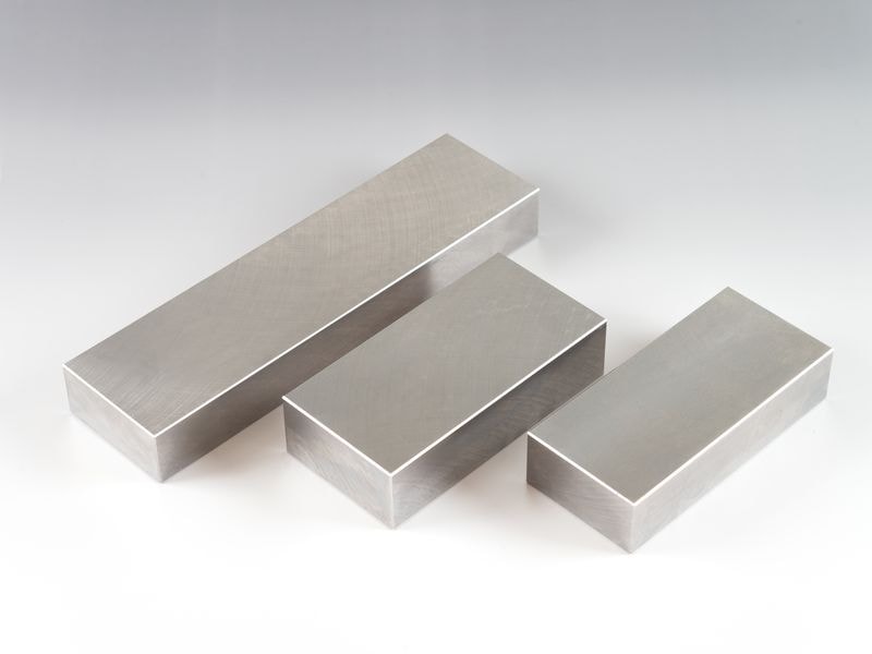 金 Au 純金プレート 金属標本用 真鍮・銅製 ブランドタグプレート製作 | ロゴプレート製作所