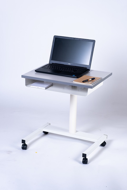 ���ߥ����ɥơ��֥�