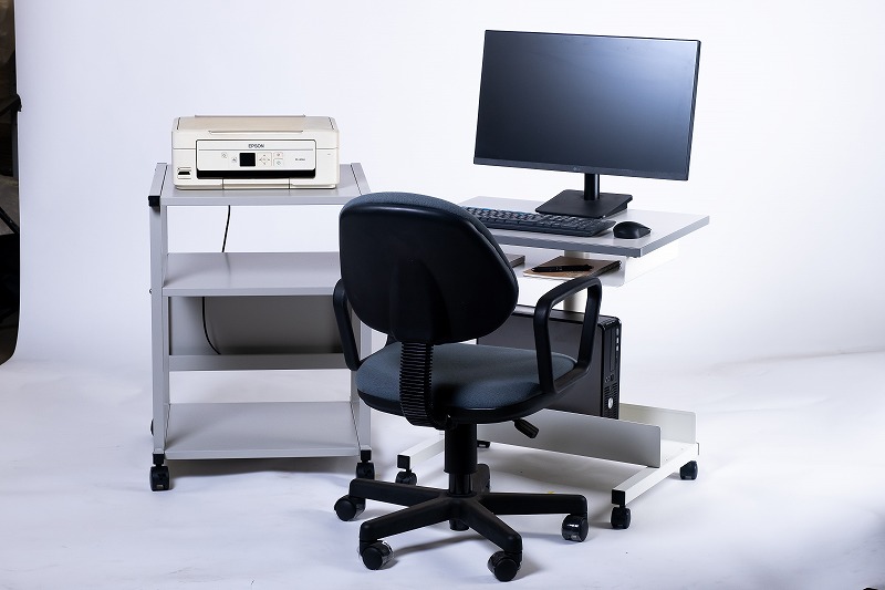 ���ߥ����ɥơ��֥�