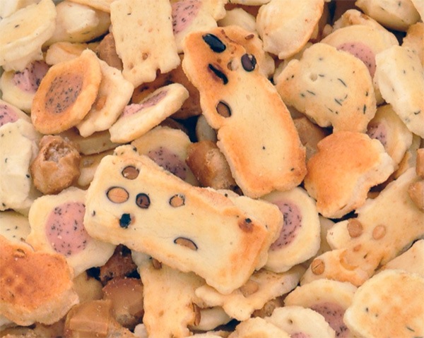 割れあられ袋入り　サラダ味